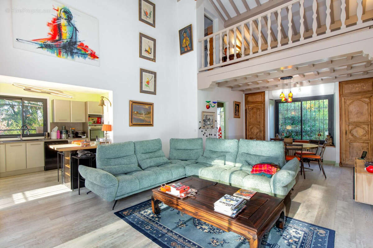 Maison à SAINT-RAPHAEL