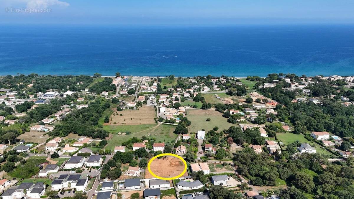 Maison à SANTA-LUCIA-DI-MORIANI