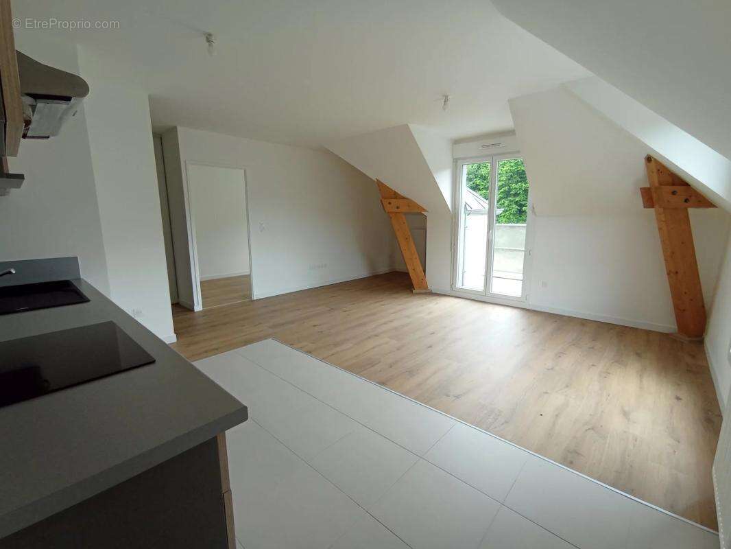 Appartement à BIEVRES