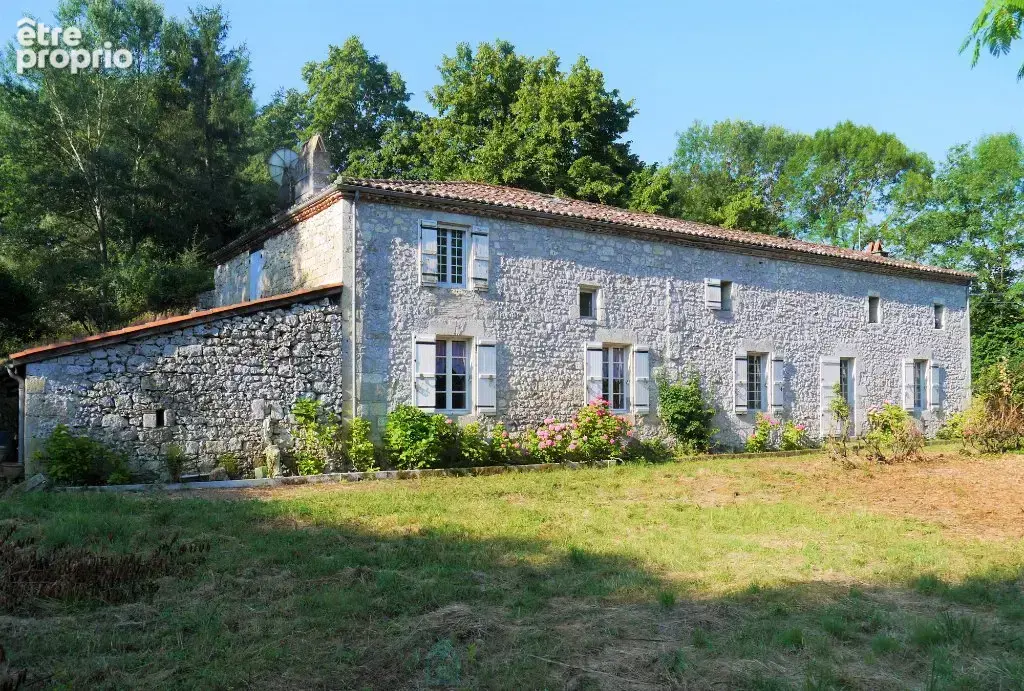 Lot-et-garonne  moulin à eau du xviiie siècle, 1,45 hectare de nature, sources et potentiel exceptionnel - photo 2