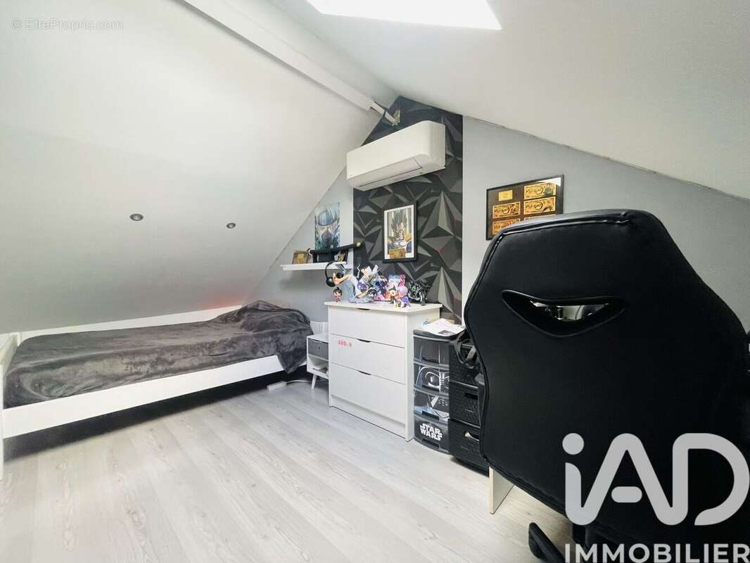 Maison 120 m² à Ladignac-Sur-Rondelles  - photo 5