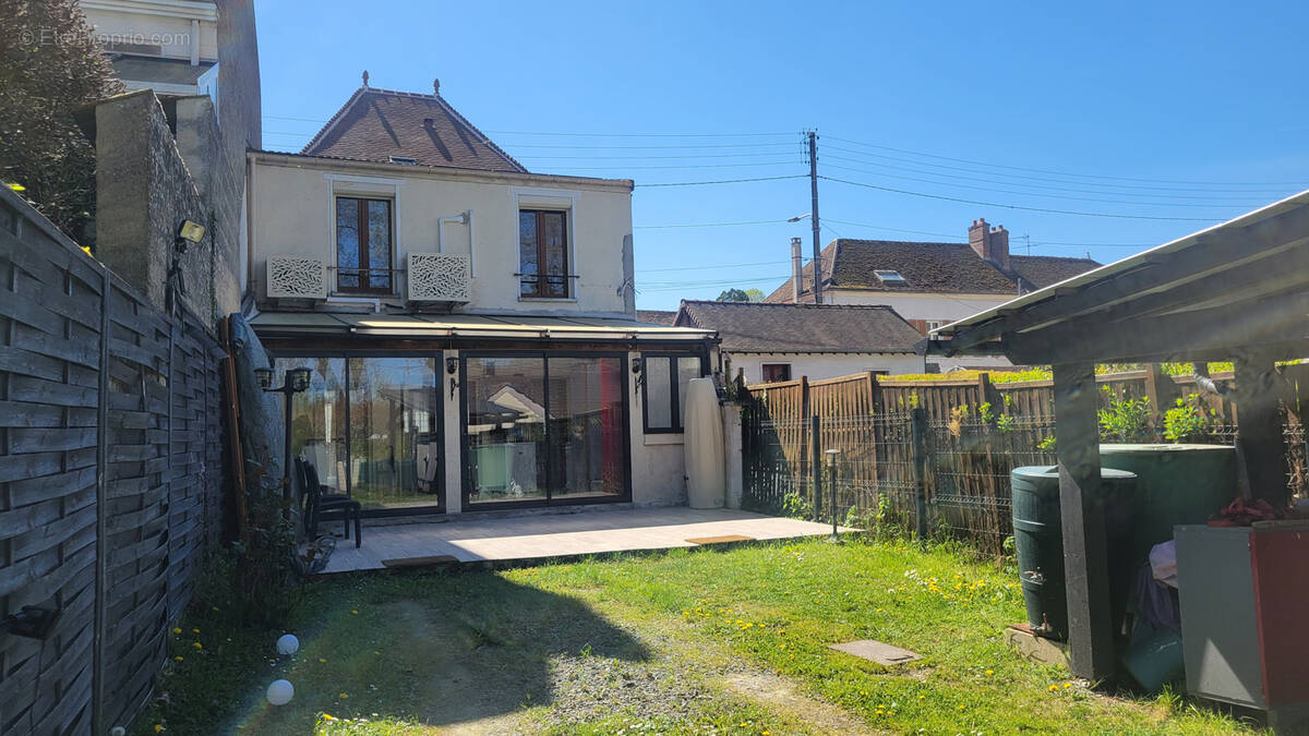 Maison à BRAY-SUR-SEINE