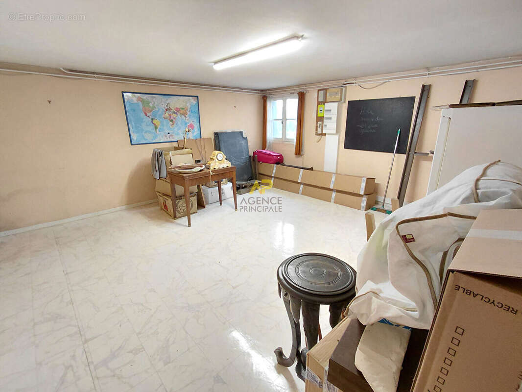 Maison à MONTIGNY-LES-CORMEILLES