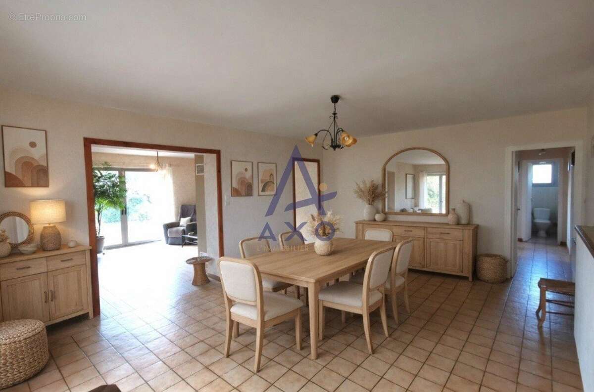 Maison à SAINT-CIERS-D'ABZAC