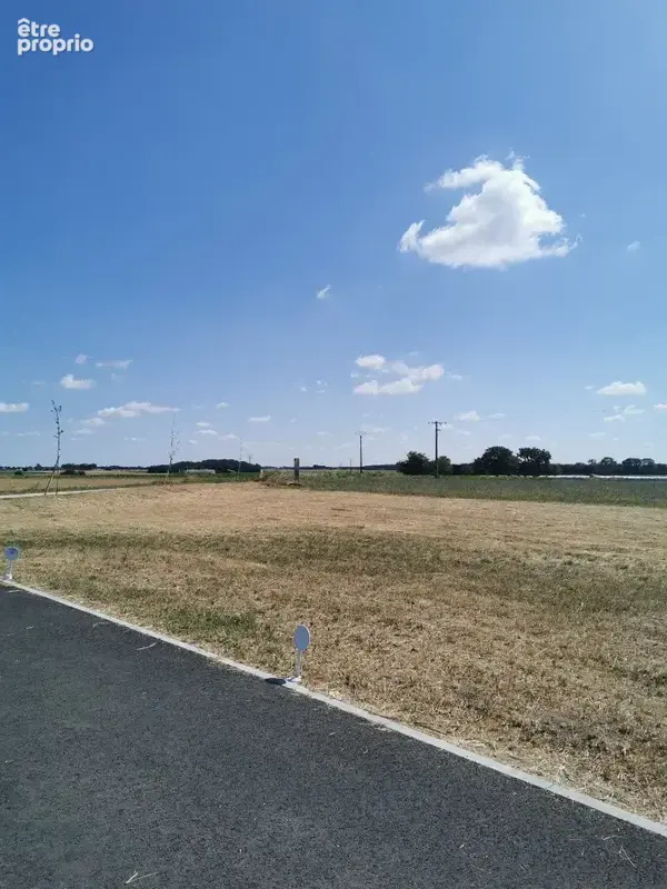 Terrain à NIEULLE-SUR-SEUDRE
