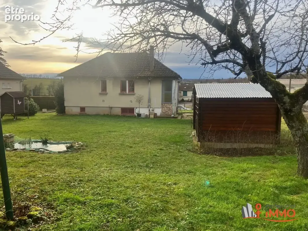 Villa sur sous sol total avec jardin de 900m2 - photo 2