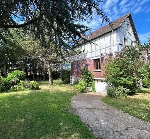 Dieppe secteur recherché  sur l'esplanade,  propriété vendu loué. - photo 2