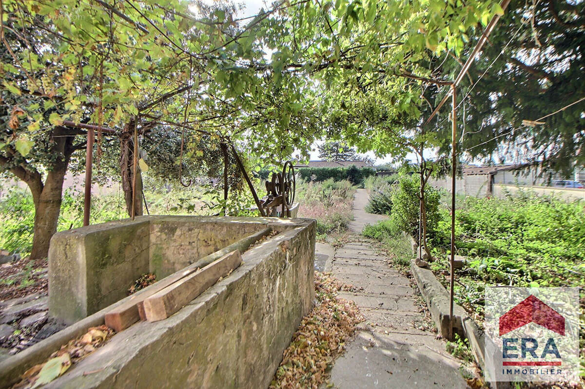Maison à MONDRAGON