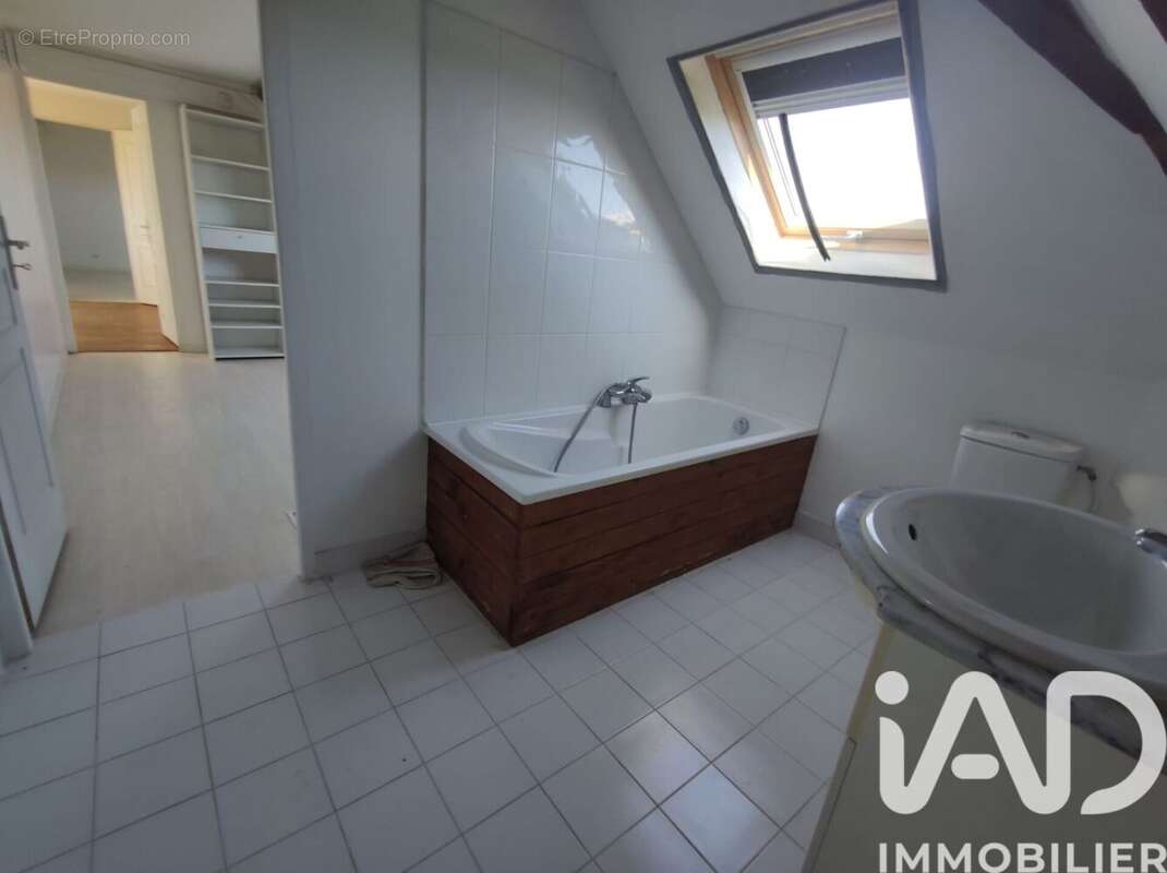 Maison 157 m² à Gilly-Sur-Loire  - photo 9