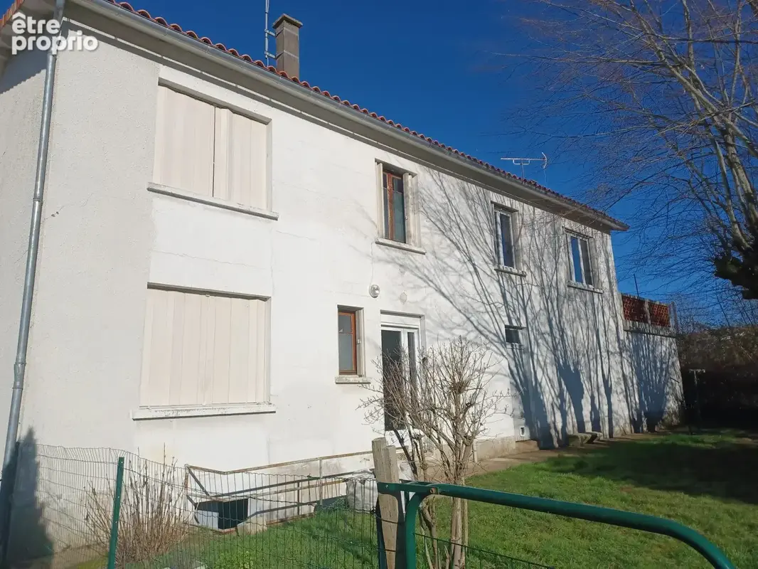 Photo Appartement à Chasseneuil-Sur-Bonnieure au prix de 190 800€