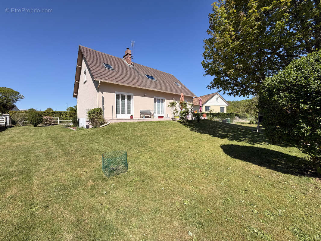 Maison à LE THUIT-SIGNOL