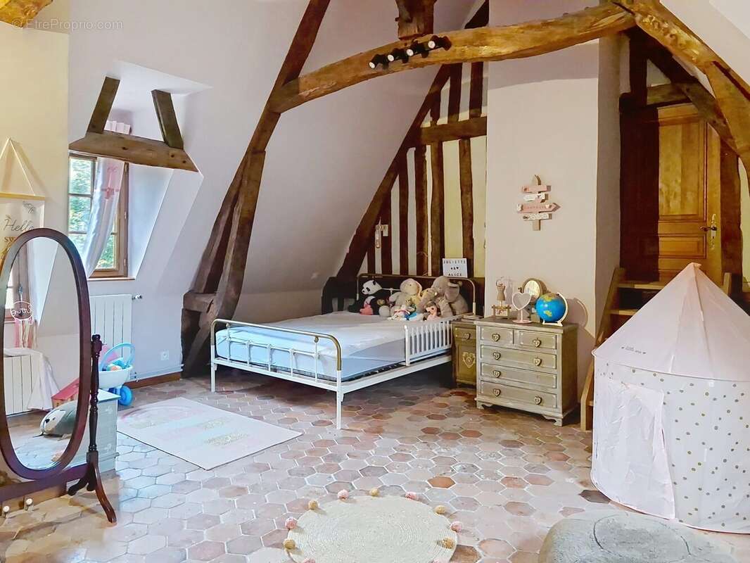 Maison à BEUVRON-EN-AUGE