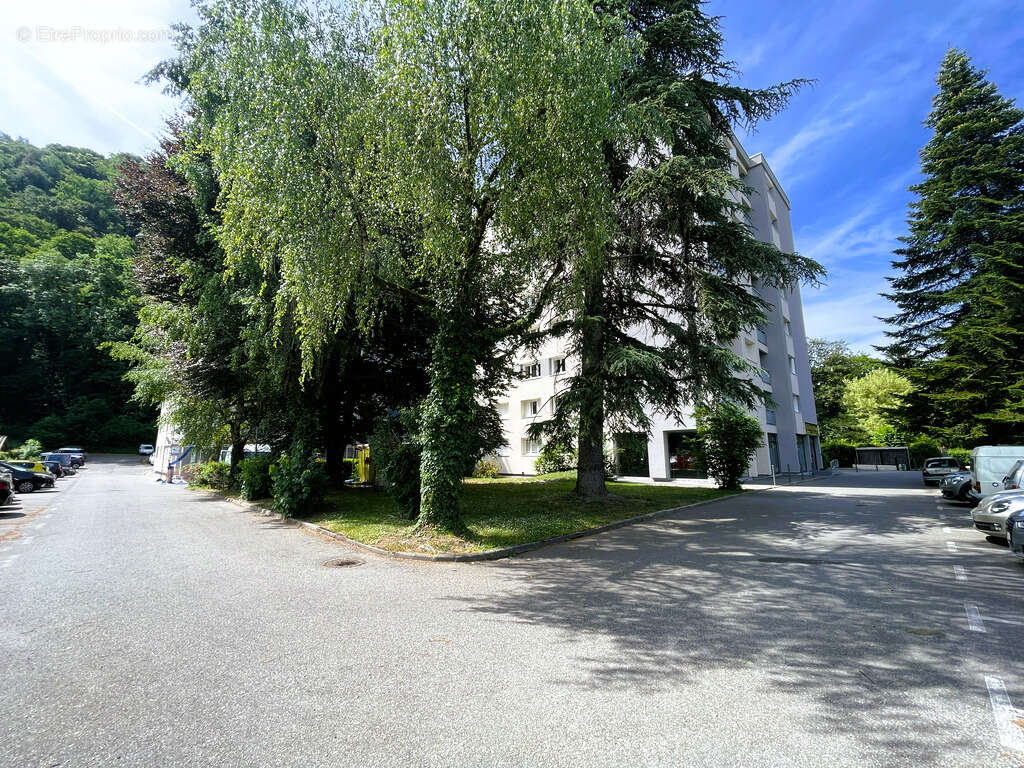 Appartement à GIERES