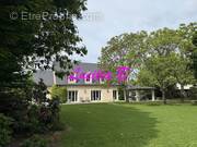 Maison à SAINT-CYR-SUR-LOIRE