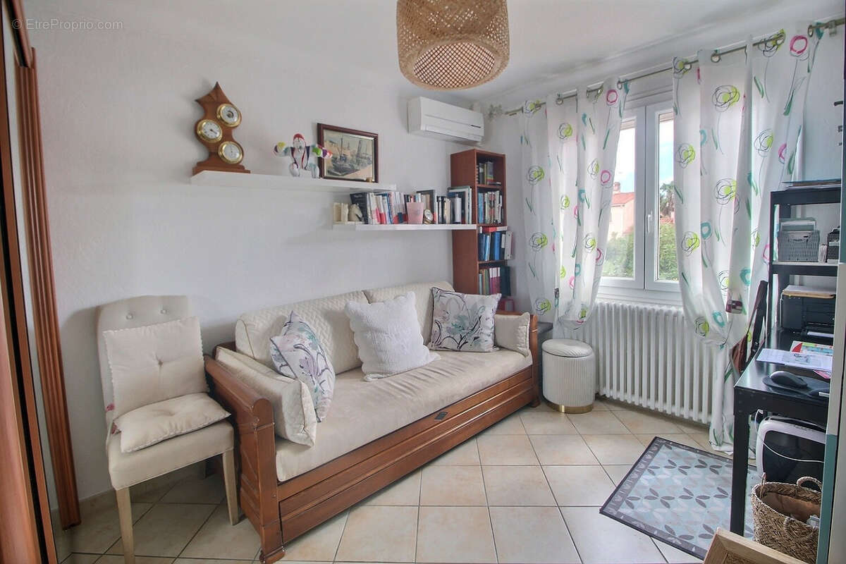 Maison à SAINT-CYPRIEN