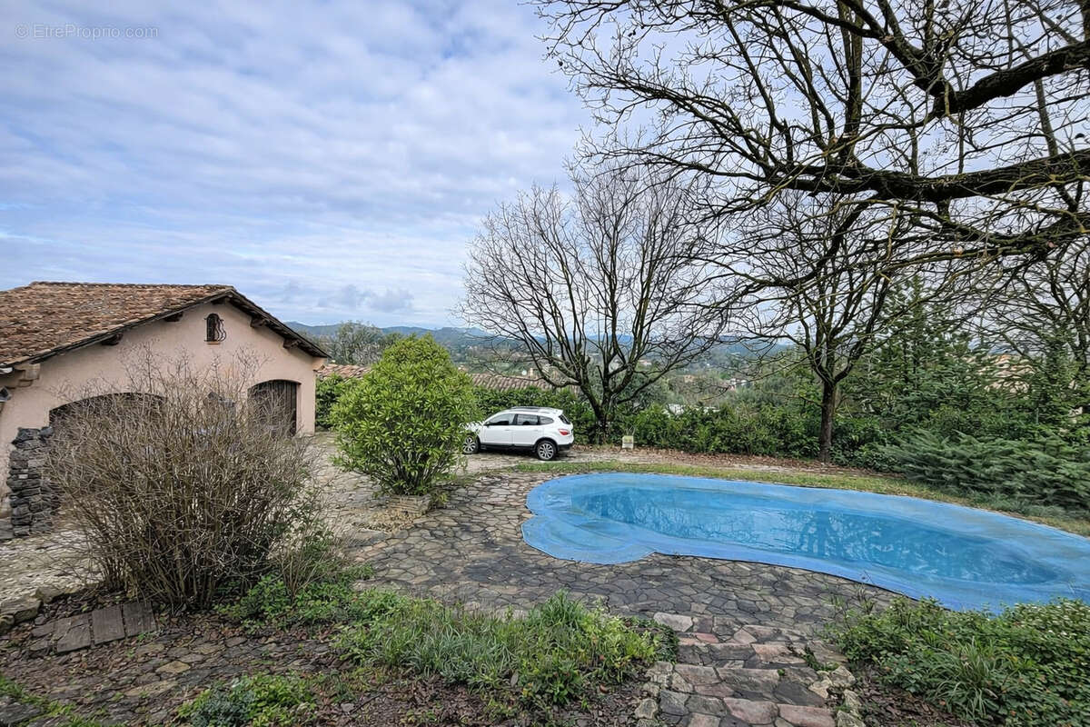 Maison à BRIGNOLES