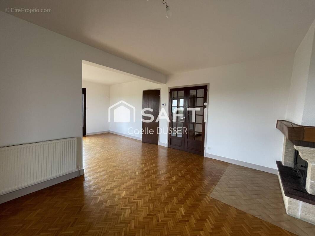 Photo 1 - Maison à SAINT-ELOY-LES-MINES