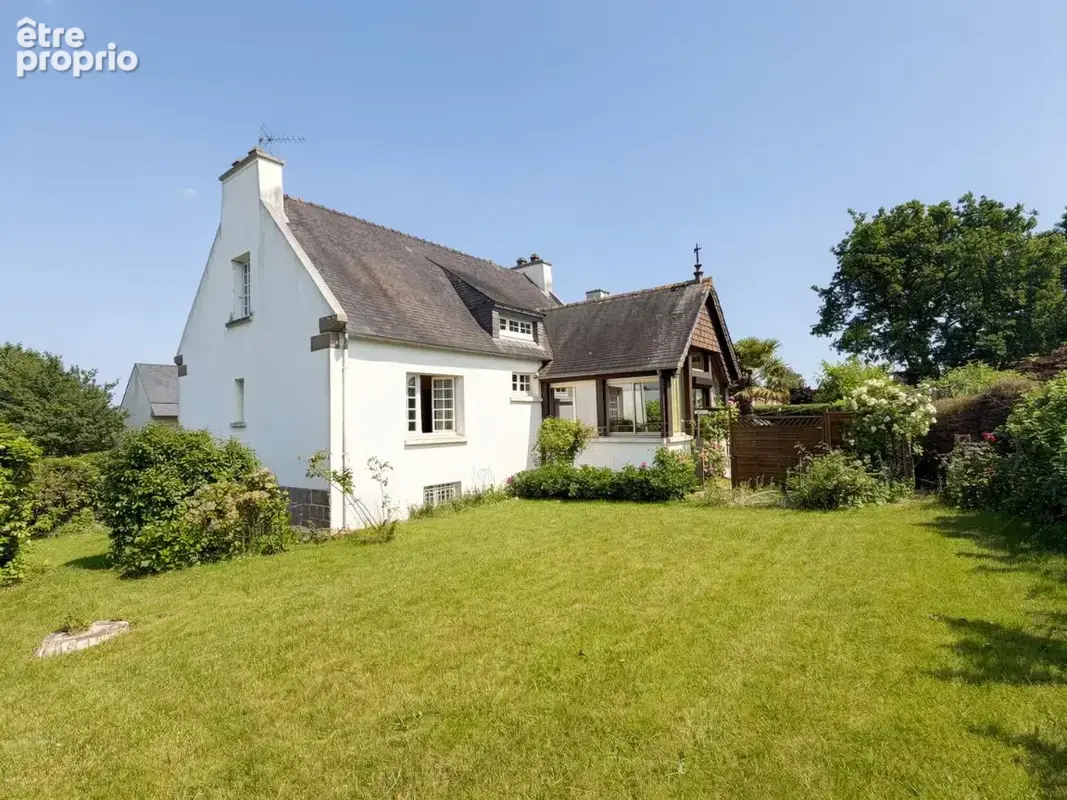 Maison 129 m² à Saint-Martin-Des-Champs  - photo 2