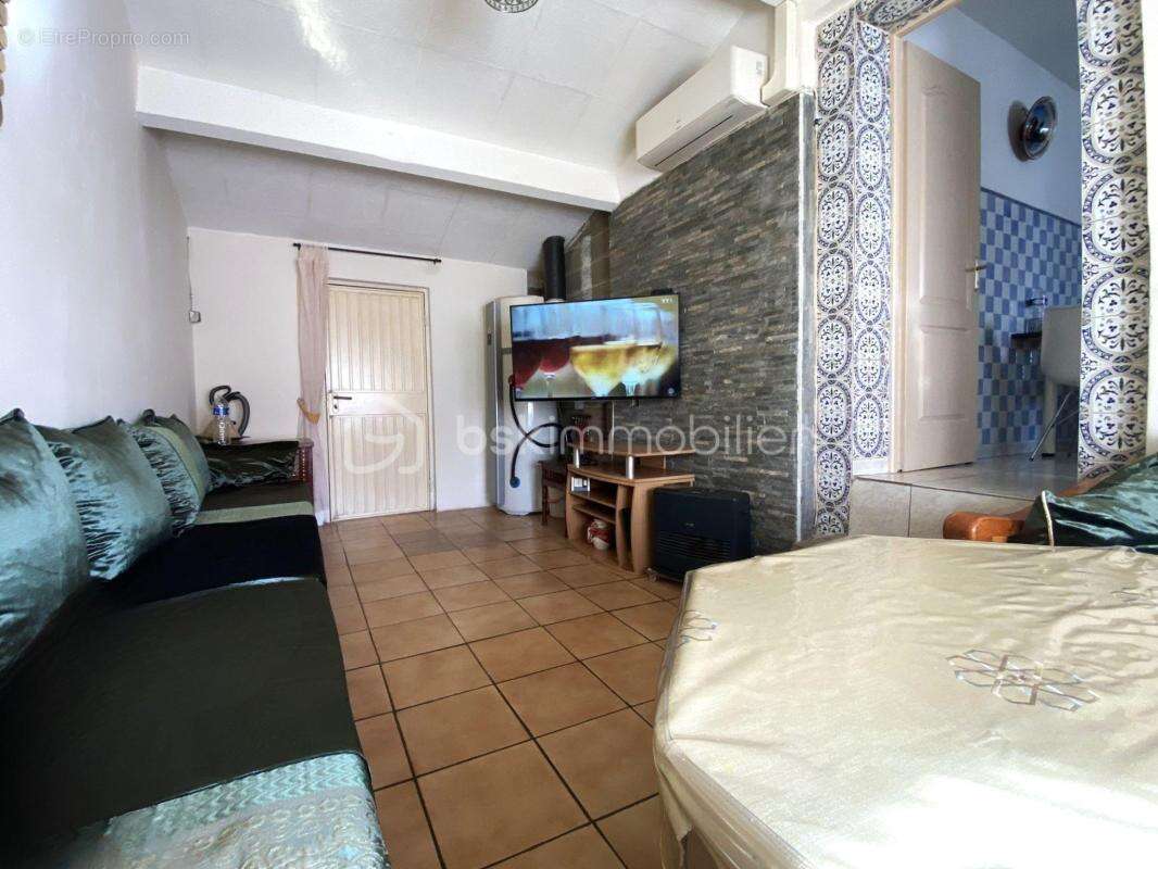 Maison à SAINT-GILLES