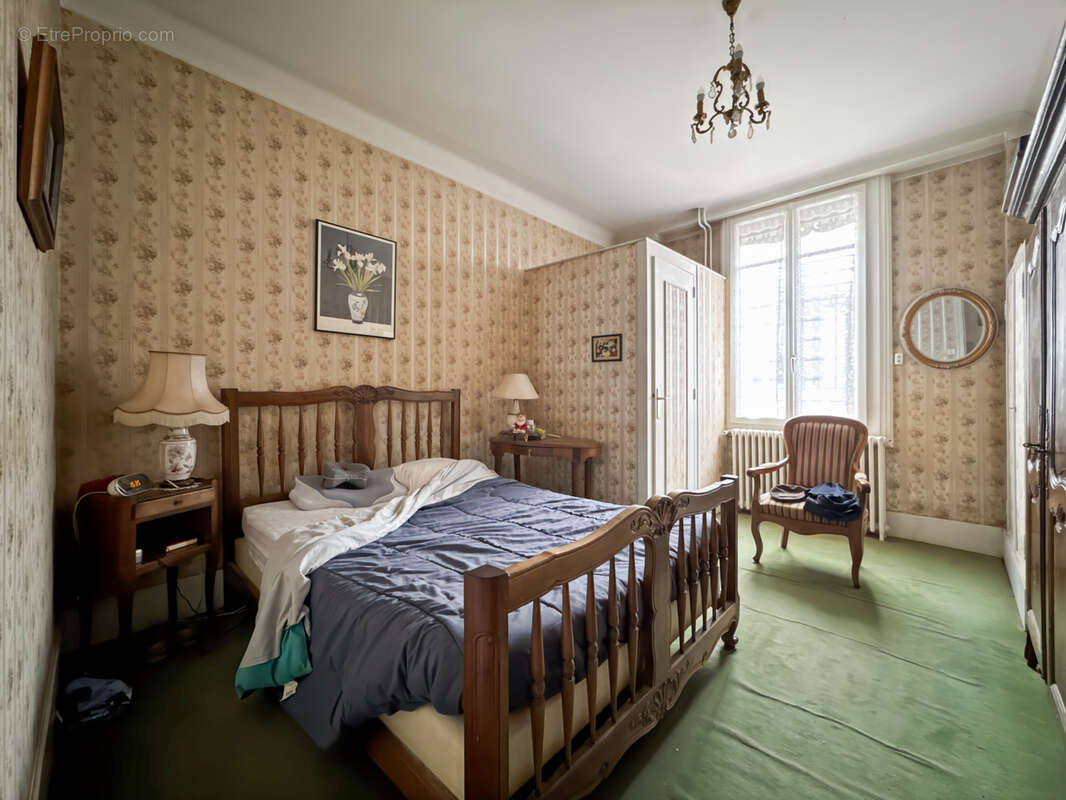Maison à TREVOUX
