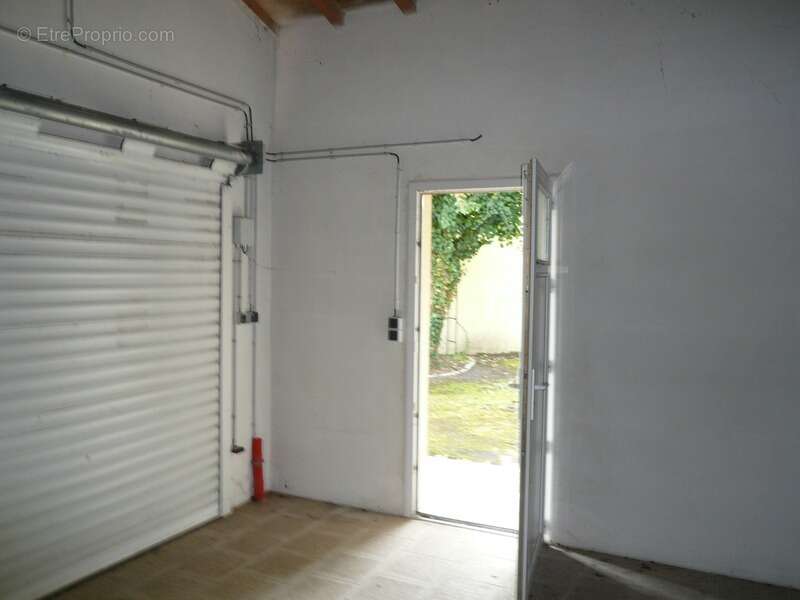 Maison à GENSAC-LA-PALLUE