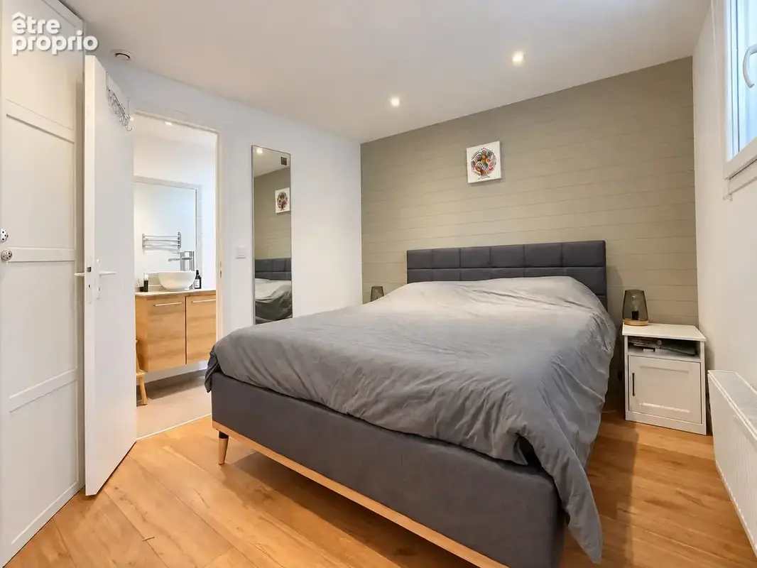 Appartement 4 pièces 74 m² à vendre à La Garenne-Colombes (92250) - photo 7