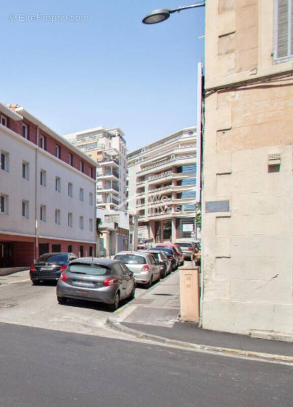 Photo de l'emplacement de l'appartement - Appartement à MARSEILLE-8E