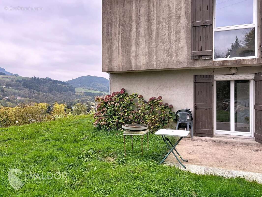 Maison à LAMURE-SUR-AZERGUES