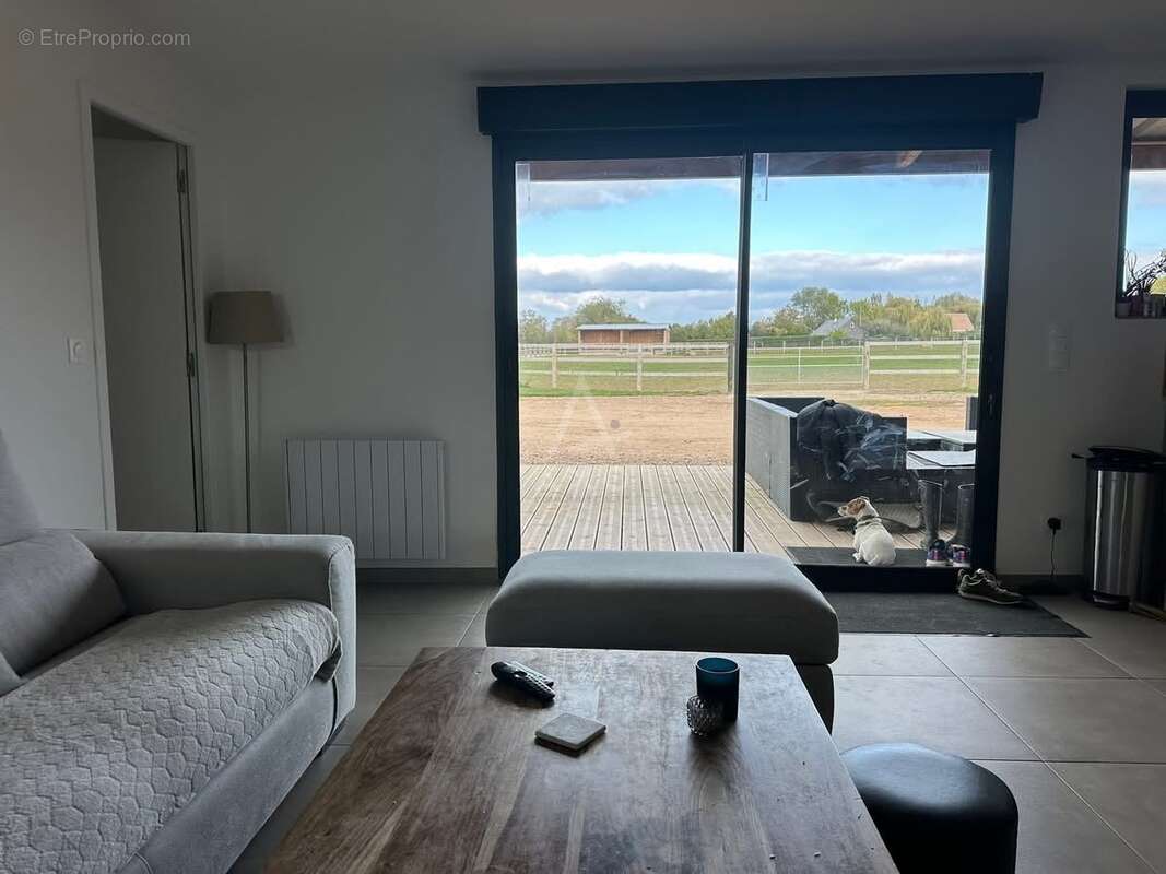 Maison à CREVECOEUR-EN-AUGE