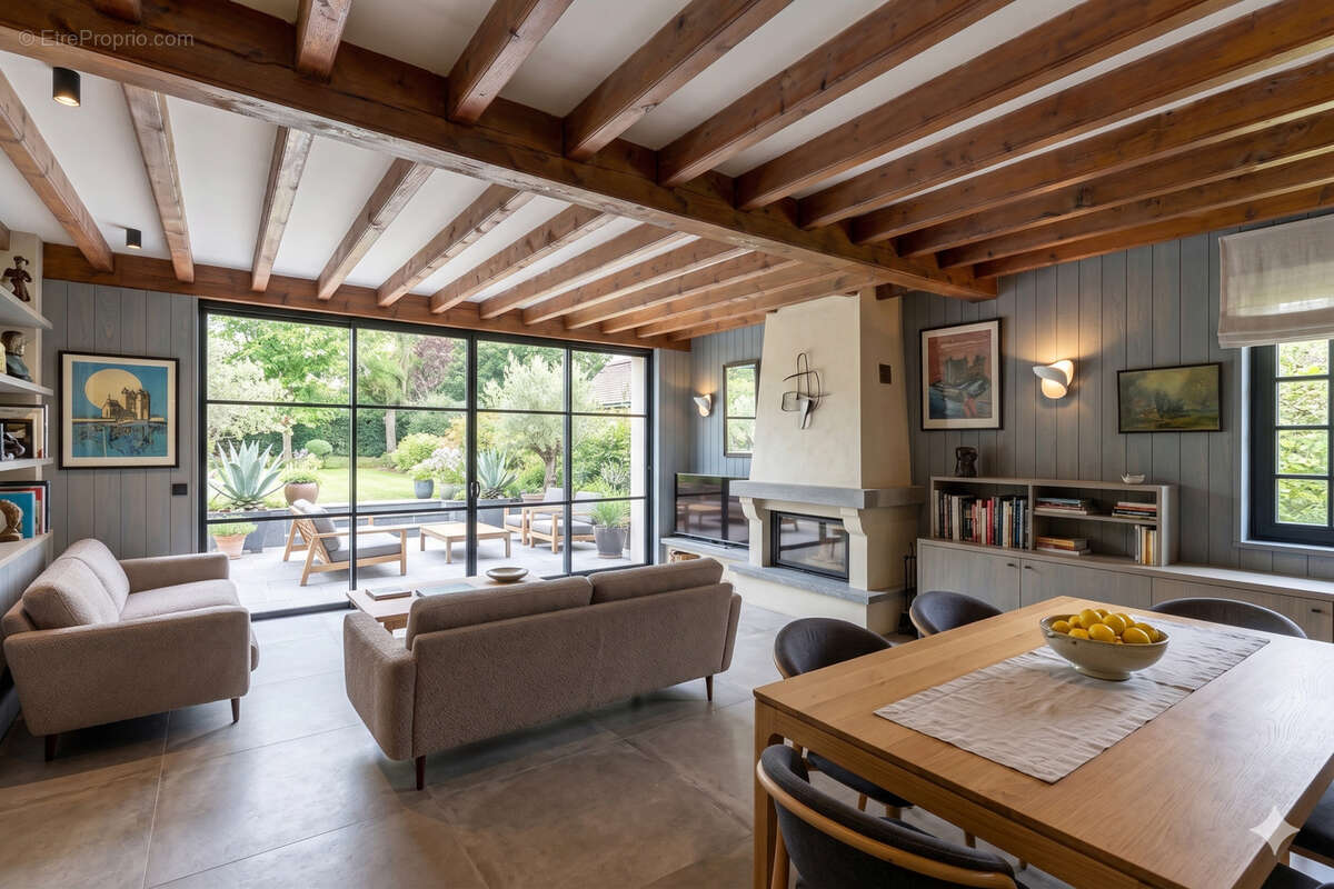 Maison à CHANONAT