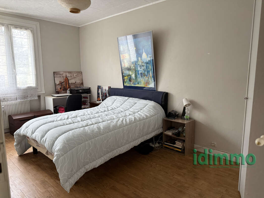 Appartement à LYON-8E