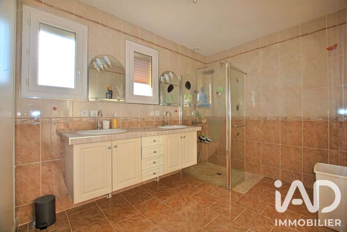 Maison 152 m² à Chatillon-Sur-Loire  - photo 9