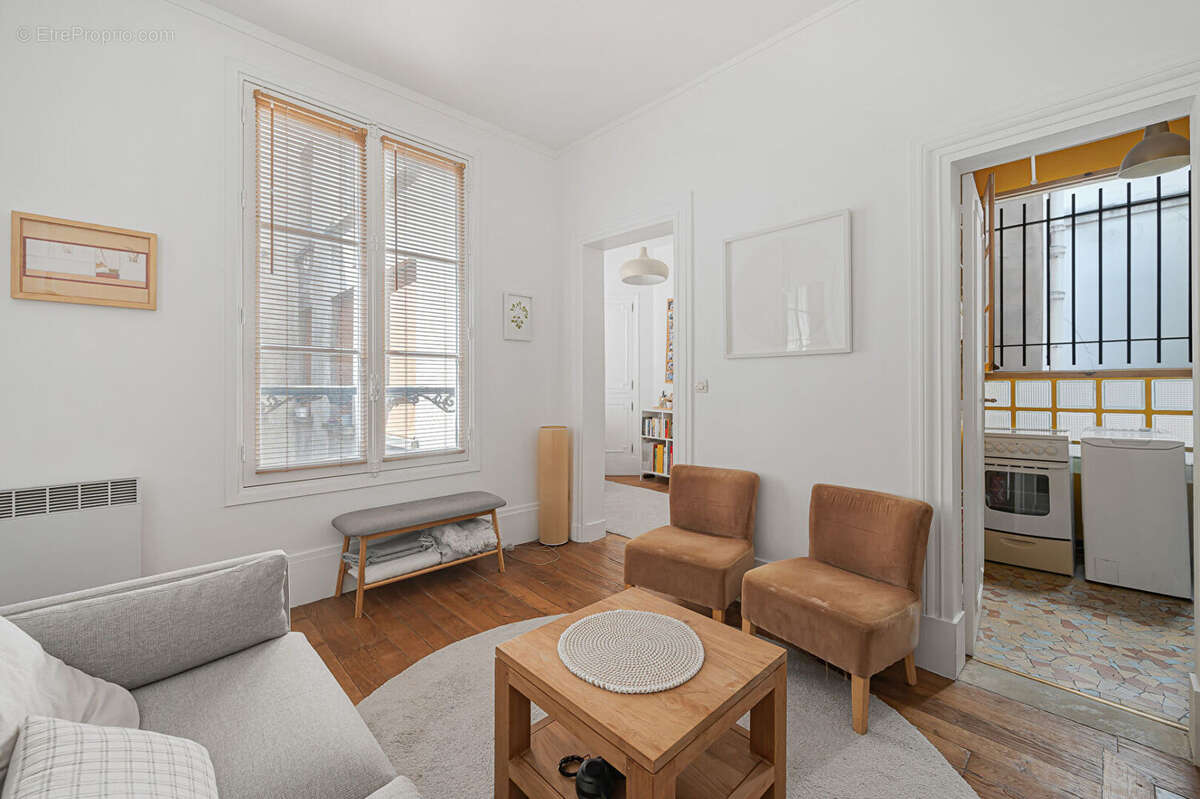 Appartement Paris 2 pièce(s) 32 m2 Montorgueil - photo 3