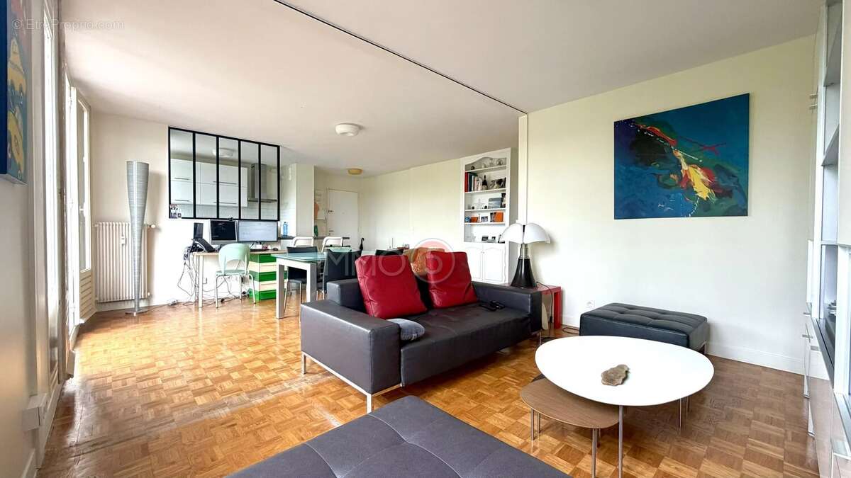 Appartement à VILLEMOMBLE