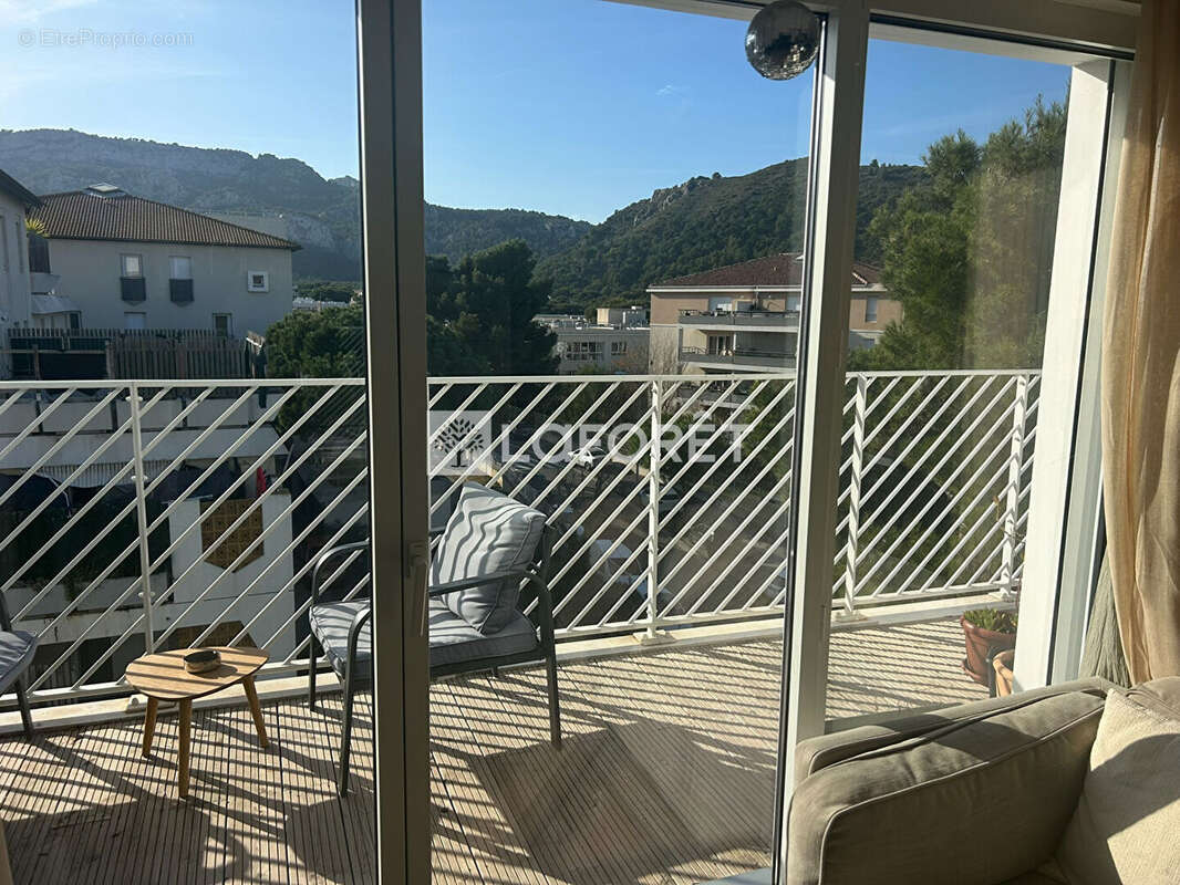 Appartement à MARSEILLE-9E