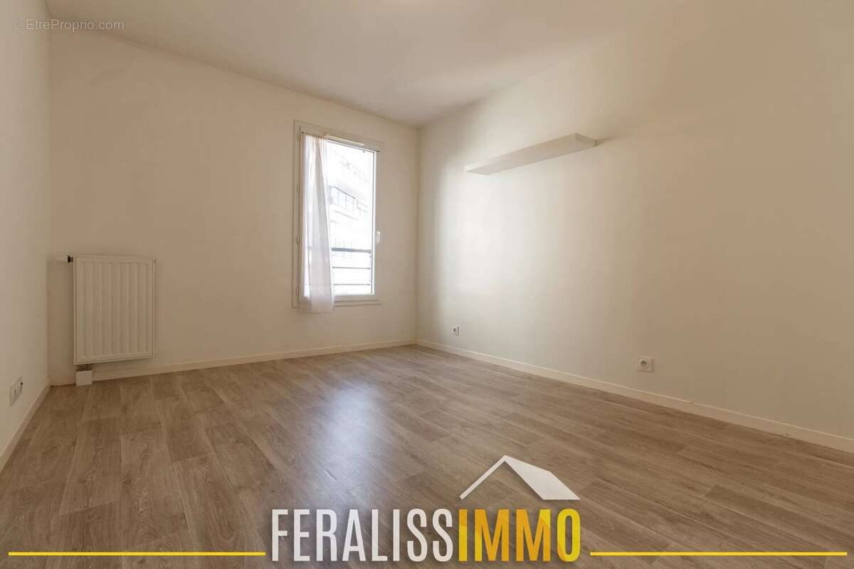 Appartement à ERAGNY