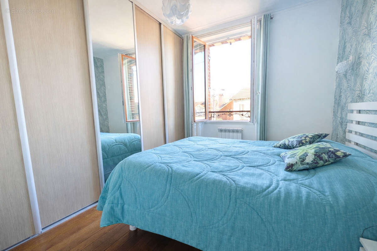 Maison à BEAUMONT-SUR-OISE