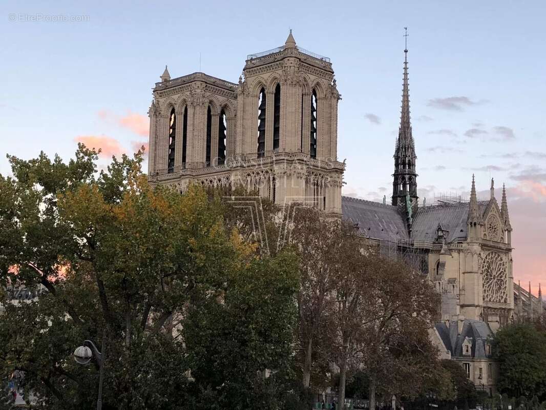 Appartement à PARIS-5E