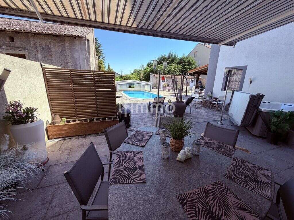 Vente Maison à Hinckange 57220 - photo 6