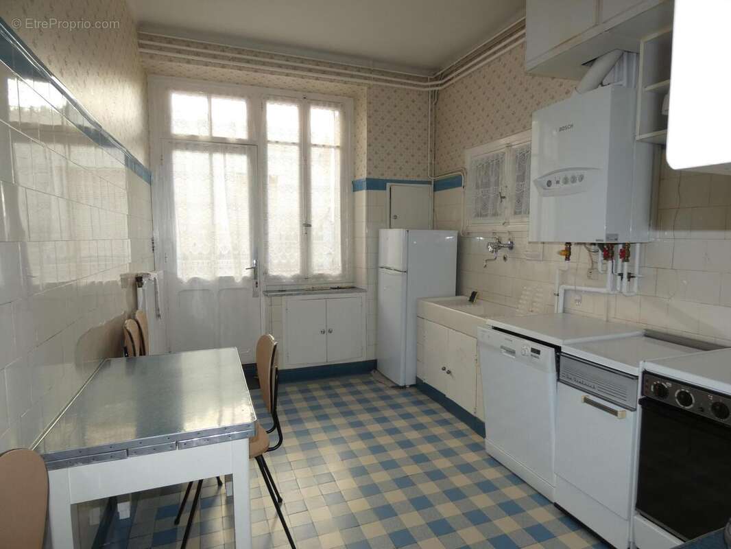 Maison 187 m² à Esperaza  - photo 4