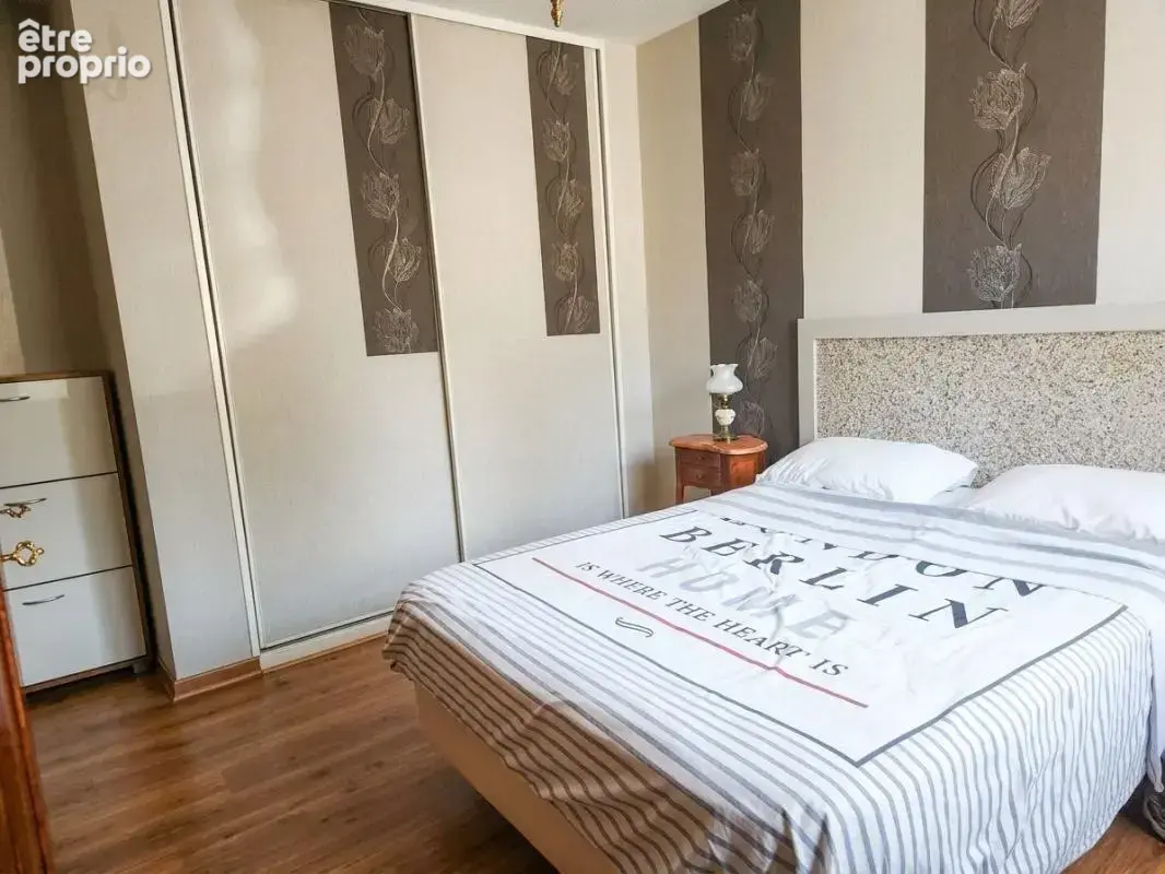 Appartement À Vendre - photo 3