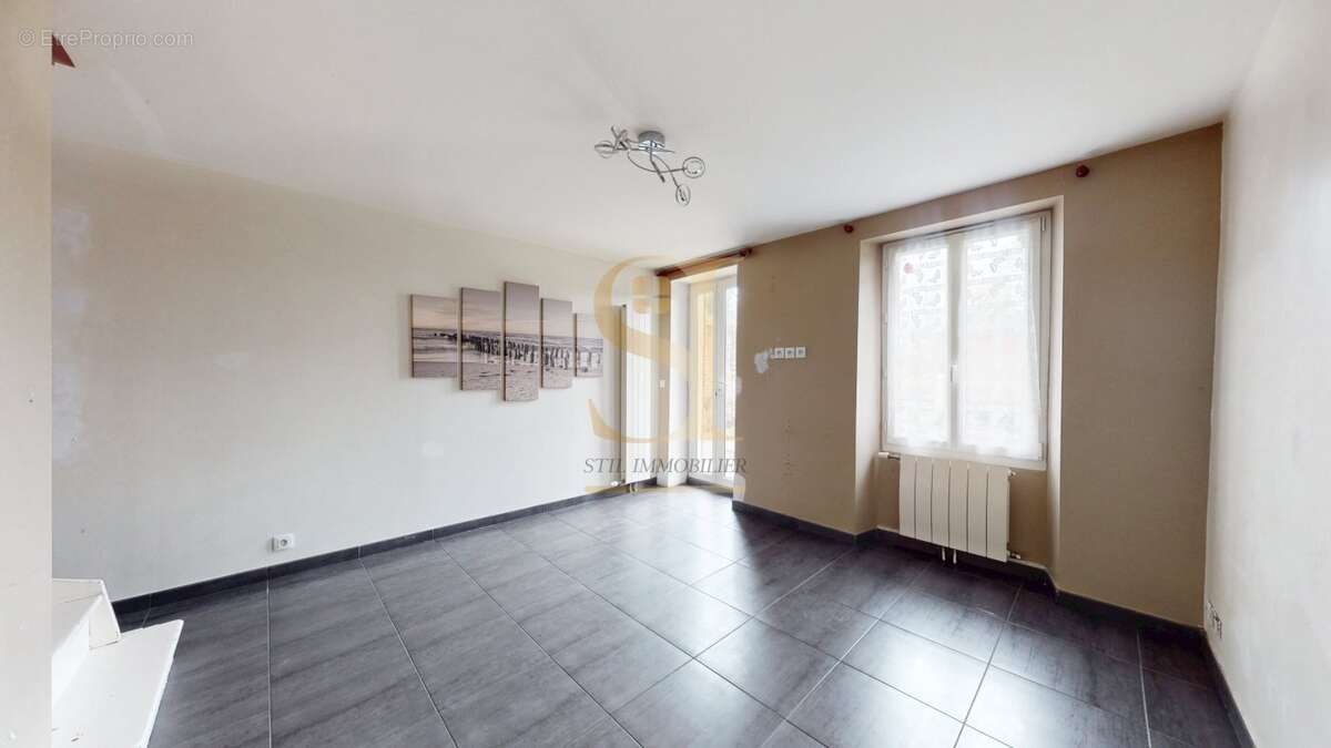 Appartement à SAINT-GERMAIN-LES-CORBEIL