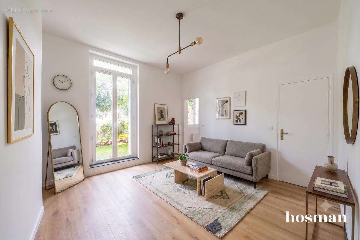 Appartement à PARIS-19E
