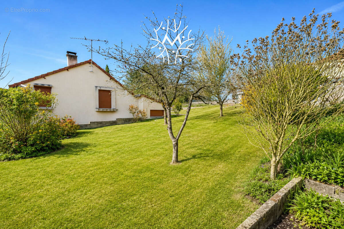 Maison 138 m² à Tagnon  - photo 9