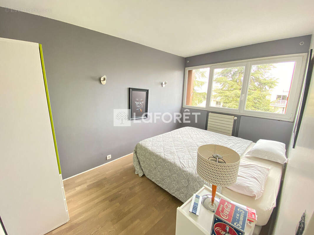 Appartement à RUEIL-MALMAISON