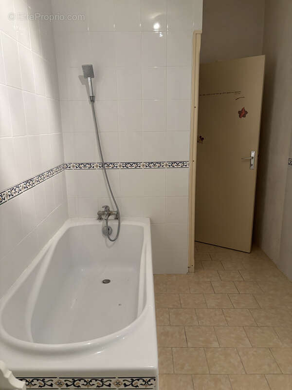 Maison à SAINT-VITE