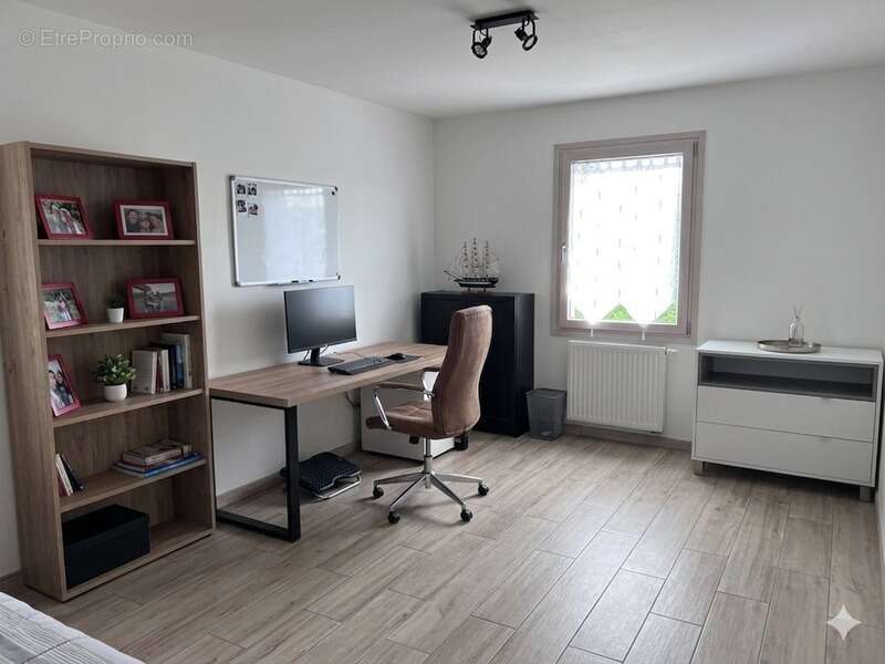 Maison à BUSSAC-SUR-CHARENTE