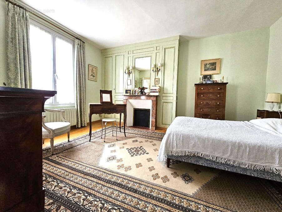 Maison à PONT-L'EVEQUE