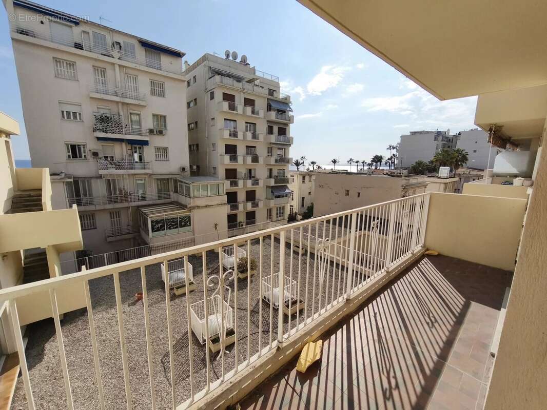 Appartement à NICE