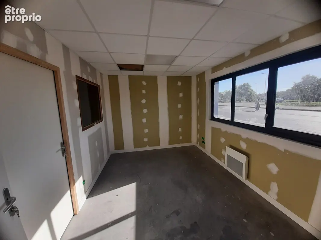 A vendre local activites neuf de 330 m² env. - sud loire machecoul - photo 5